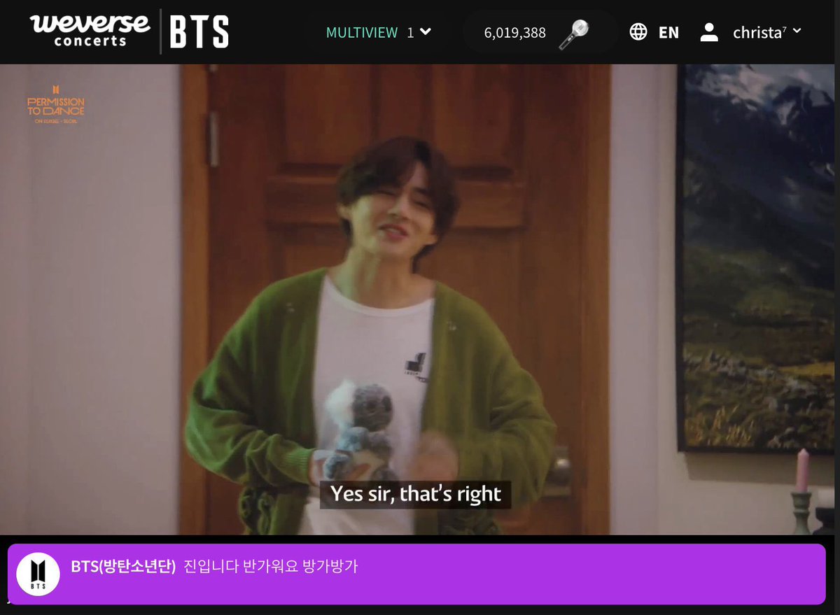 cuttevante's tweet photo. — Comentarios de BTS #JIN en la sala de espera de #PTD_ON_STAGE_SEOUL_Day3 

🐹 soy yo, Jin. es bueno verte hola
 🐹 Dicen que hoy hará frio, yo tambien quiero hacer el concierto desde casa
 🐹 ¿Podemos usar las paredes del edificio para leña?
[…] https://t.co/8HHvePK5dw