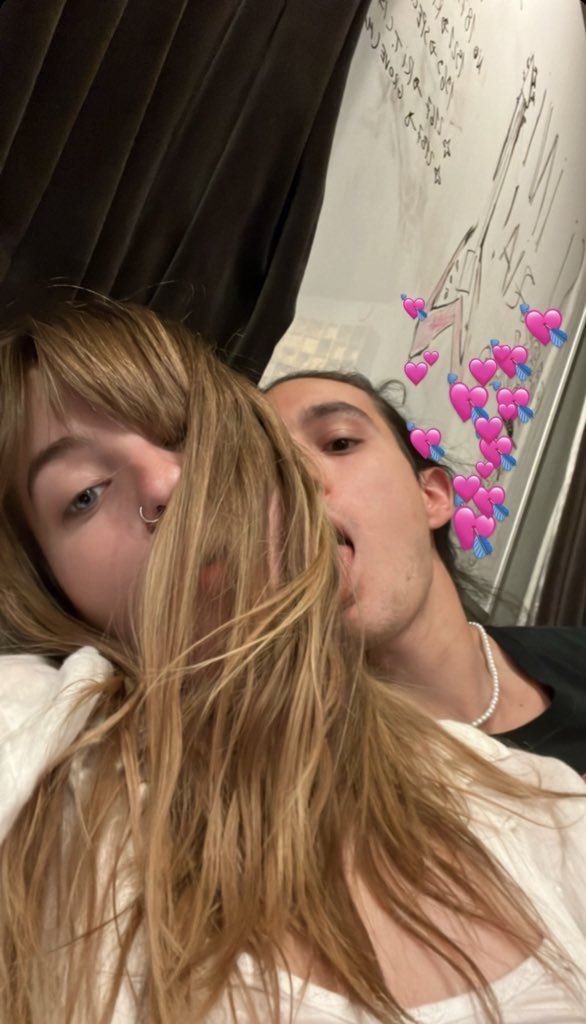Victoria and Ethan. 💘