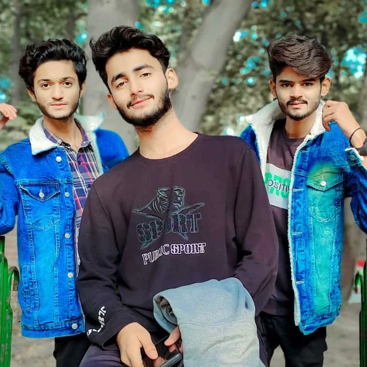 SaribRajput's tweet photo. Fashion is not necessarily about labels; it’s not about brands; it’s about something else that comes from within you.#Denimswear✨#Highquality♥️ https://t.co/FRm7Hq4WIW
