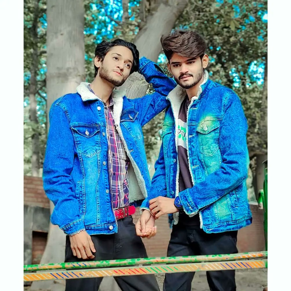 SaribRajput's tweet photo. Fashion is not necessarily about labels; it’s not about brands; it’s about something else that comes from within you.#Denimswear✨#Highquality♥️ https://t.co/FRm7Hq4WIW