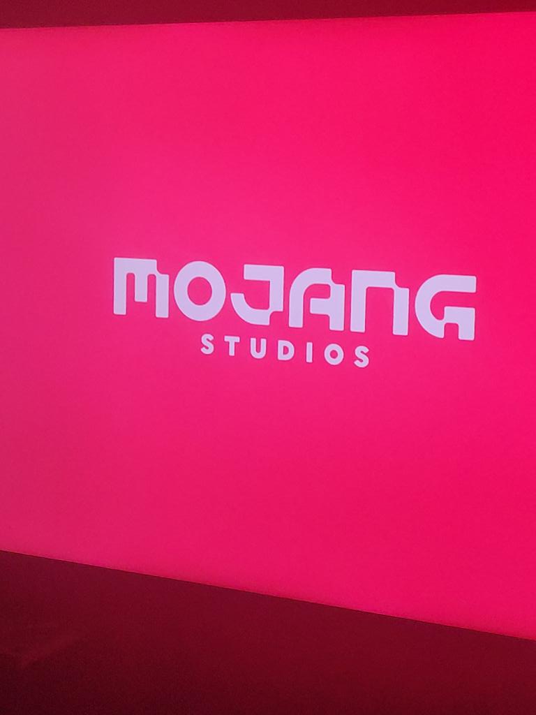 I'm lost in minecraft *fakes*