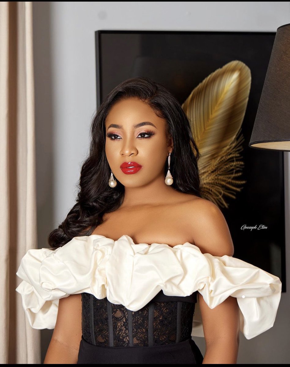 OloriSupergal's tweet photo. Happy birthday to the Queen of Elites .@EricaNlewedim https://t.co/oiHpmgTFFR