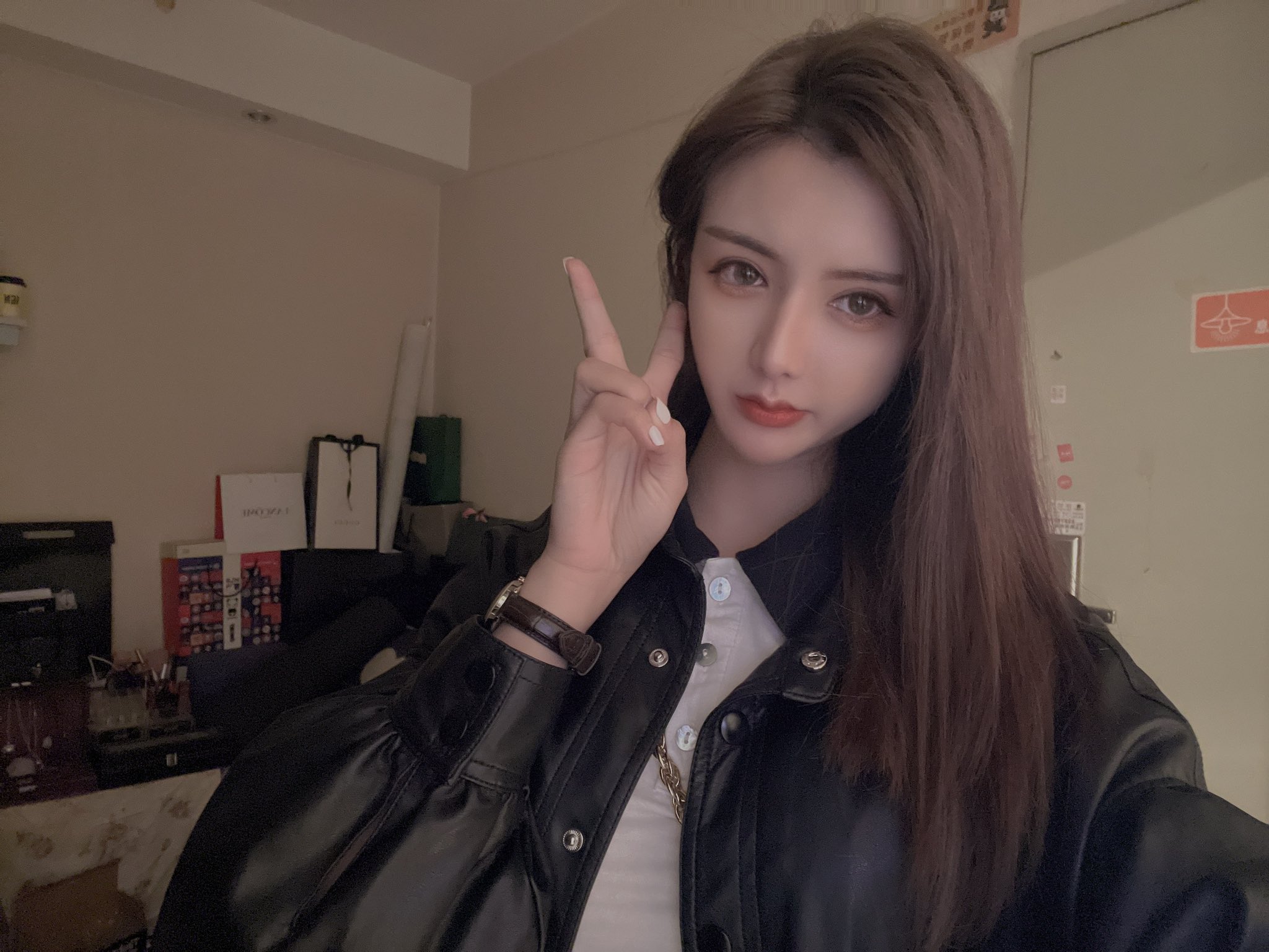 淫妻癖患者 on Twitter: "在昆明打工很乖的小妹妹,晚上放视频 https://t.co/lcpjZ3yMj4" / Twitter