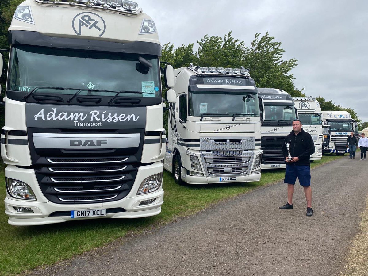 tiny19891's tweet image. Haven’t tweeted in a while (6years) as been a tad busy. Started off 5 years ago as an owner driver and now worked up steadily to 6 trucks, with an awesome team of drivers. Apart from that not much else to report 😁