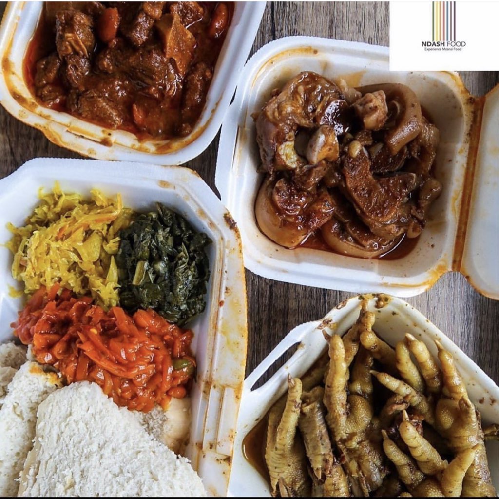 Mr_Ndash's tweet photo. Please join #Ndashfood for our Sunday Pop up at Tubbs Carwash 183 Corlett drive from 12pm till 18:30 pm . You can place your orders for collection on 0630836783 | 0764694343 from 12pm or you can have a sit in enjoy your meal while you get your car washed . #sundaylunch https://t.co/QYvgMlMzYV