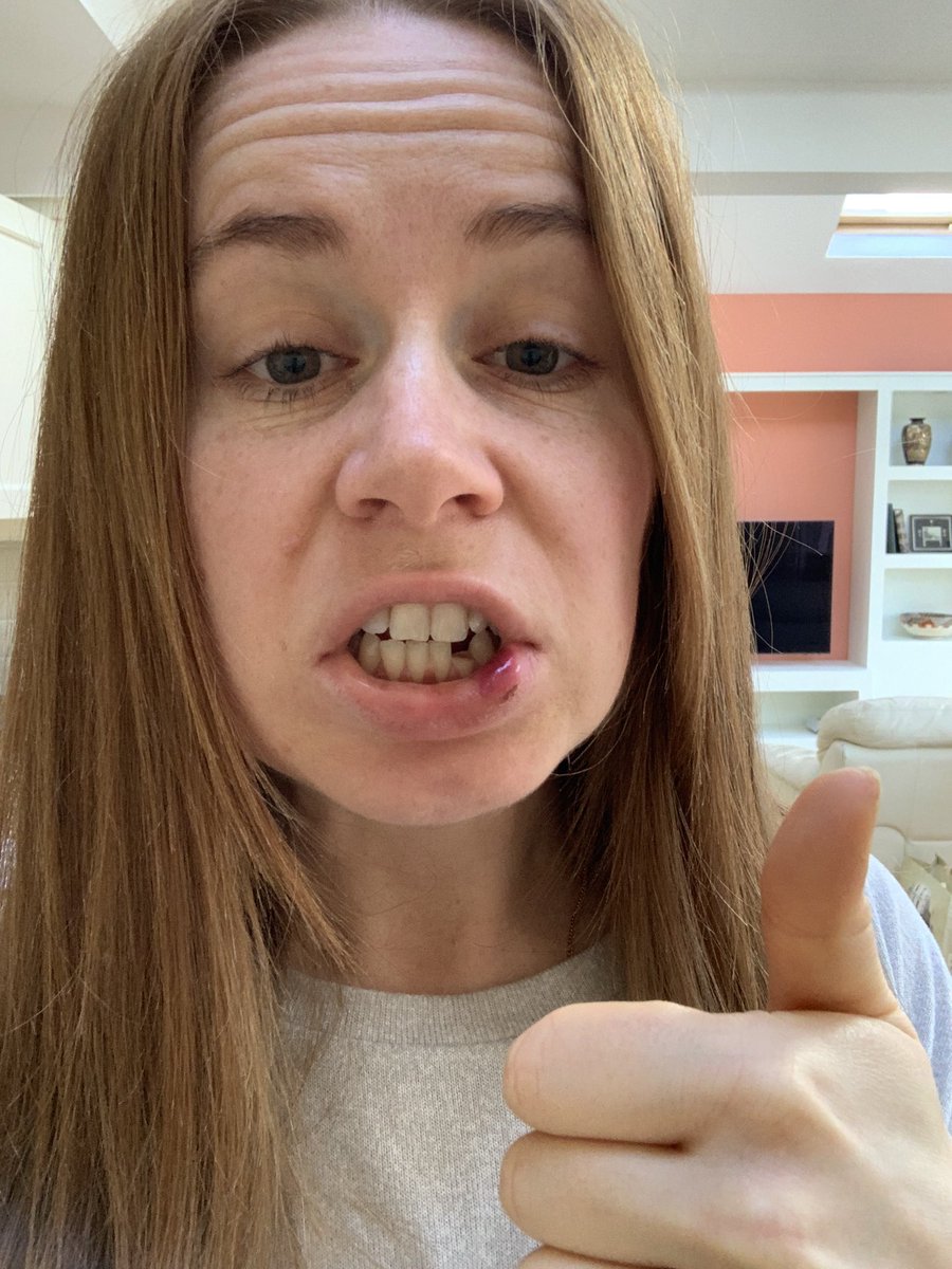 Sarah Robinson tweet media