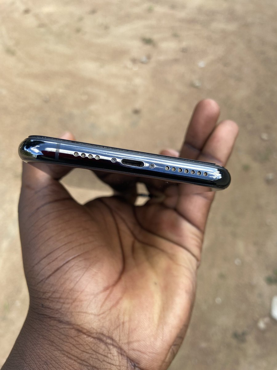 ___tamuka's tweet photo. Iphone XS Max
256Gb
91% battery
Clean condition

$510.00

Whatsapp or call : 0771445033
#redmarketsunday https://t.co/g3JVSh1LRz