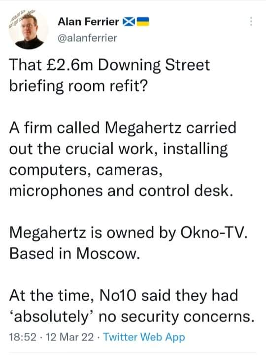 TheUnionIsDead's tweet photo. @Douglas4Moray How much information do russia get from our own offices?? 🤔 https://t.co/dpgAxADThJ