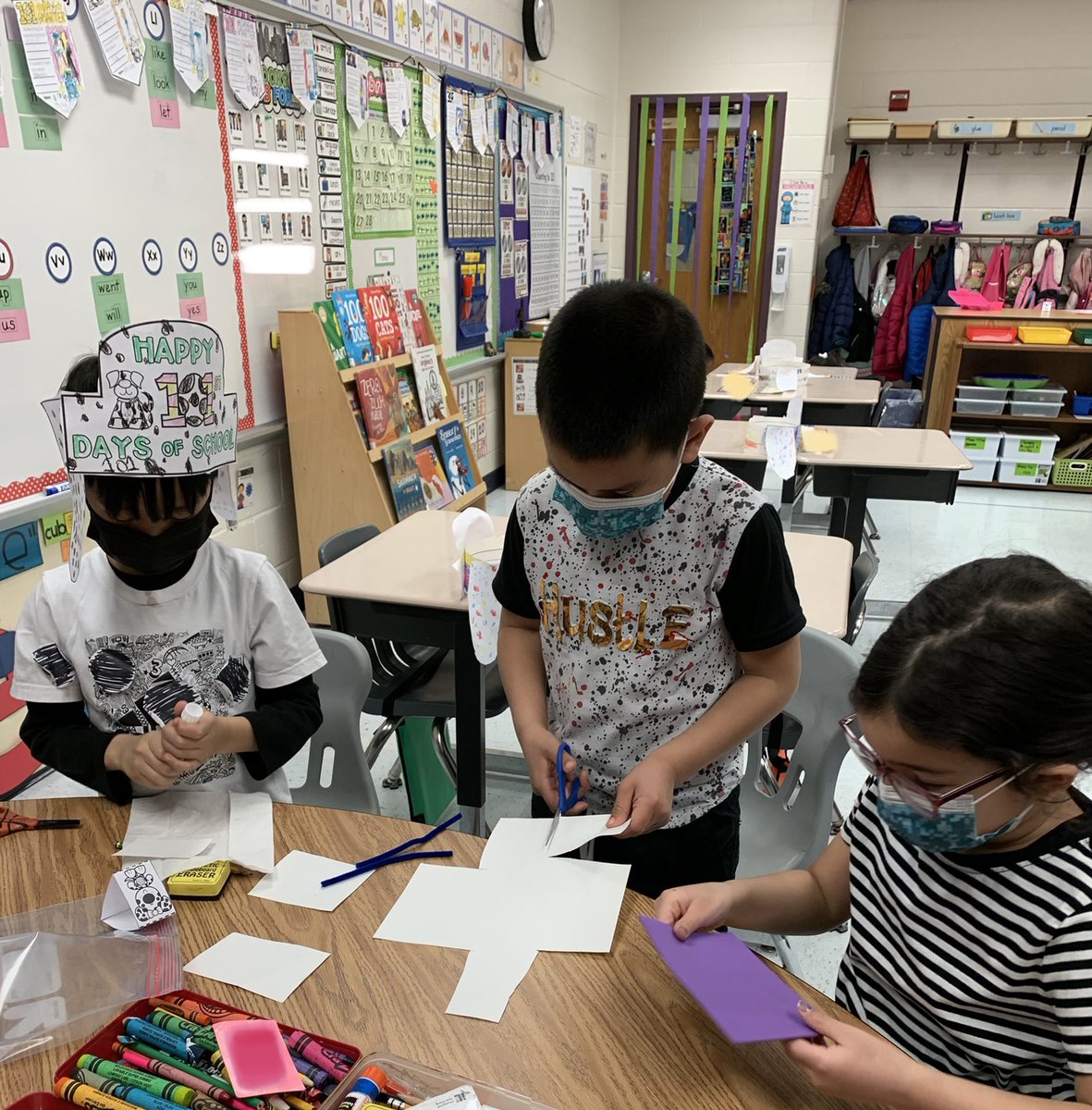 Serone_Students's tweet photo. We had a blast on our 101st Day of School! Students worked together to build shelter that could protect their Dalmatian from the rain. 🐾 #STEAM #101daysoffun @SugarlandES https://t.co/P9X6Dhu7gN