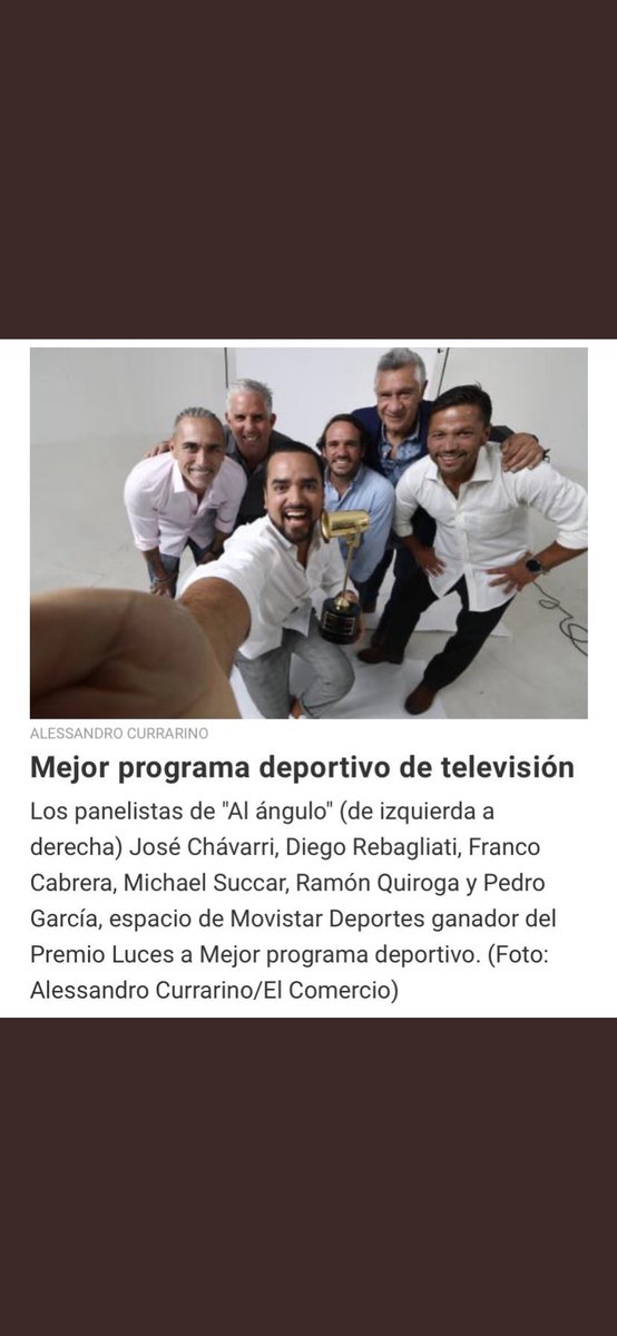 diegoreba's tweet photo. Quinto premio Luces consecutivo !!! El orgullo de ser parte de #AlAngulo @MovistarDeporPe encuentra un trabajo donde seas feliz, ahí es….gracias a los que nos ven todos los días y todos los genios que forman parte de este equipazo. https://t.co/S3he4qgheF