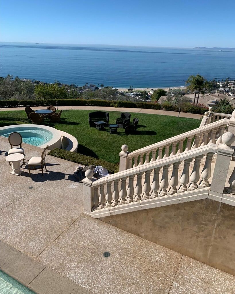 LocationConnect's tweet image. Exclusive Private Luxury Estates for a special event like no other ! instagr.am/p/CbB-X0wsyqX/