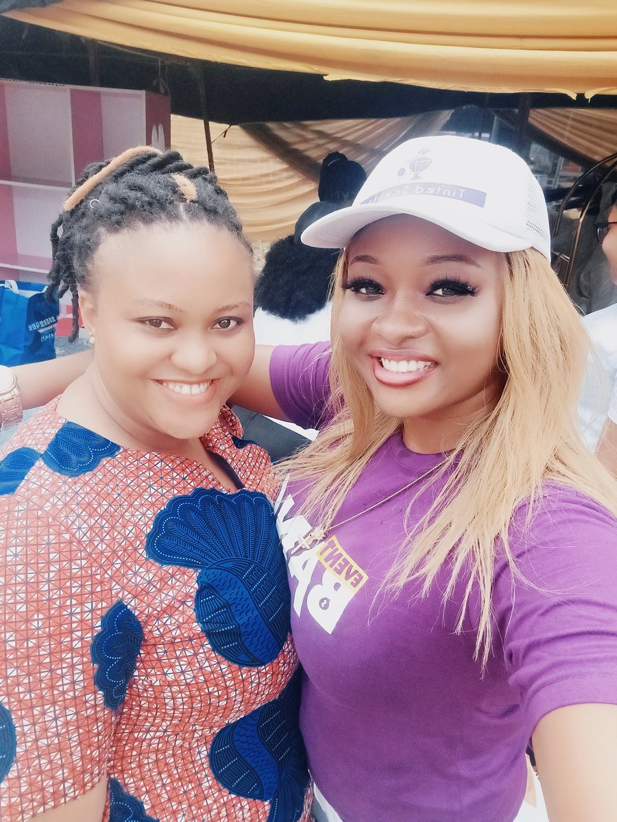 tintedscents's tweet photo. Event Bang was a success. Thanks for coming through for your girl, I'm so fulfilled. Thank you, thank you thank you 🙏🙏🙏. If Tinted Scents isn't your perfume plug, then you're wrong
#AkwaIbomTwitter #eventbang #oilperfumeuyo #longlastingoilperfume https://t.co/Emdml6F5FW