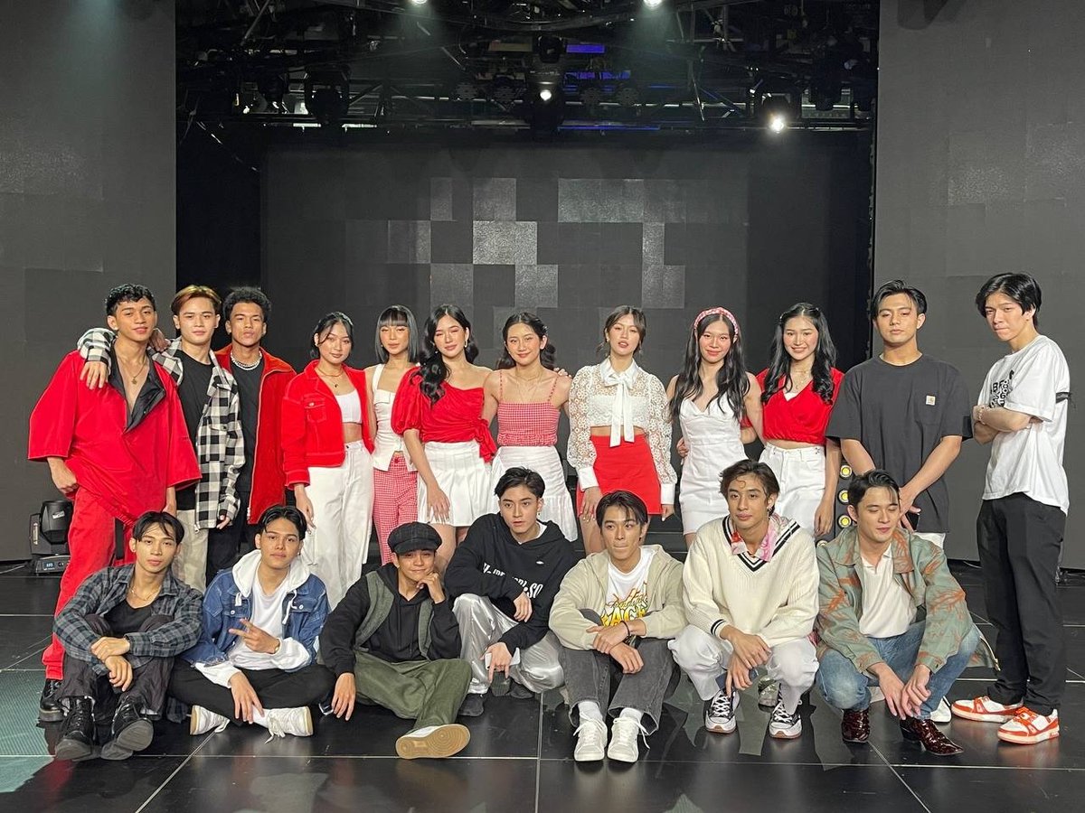 ppopwave's tweet photo. LOOK: #BGYO, #ALAMAT, and #BINI were part of @ASAPOfficial's opening number today. The three rising P-pop groups performed their hit songs 'Kulay,' 'kasmala,' and 'Kapit Lang.'

Visit https://t.co/ozPr5NsbaK for more stories. https://t.co/eYKp1w7Lid