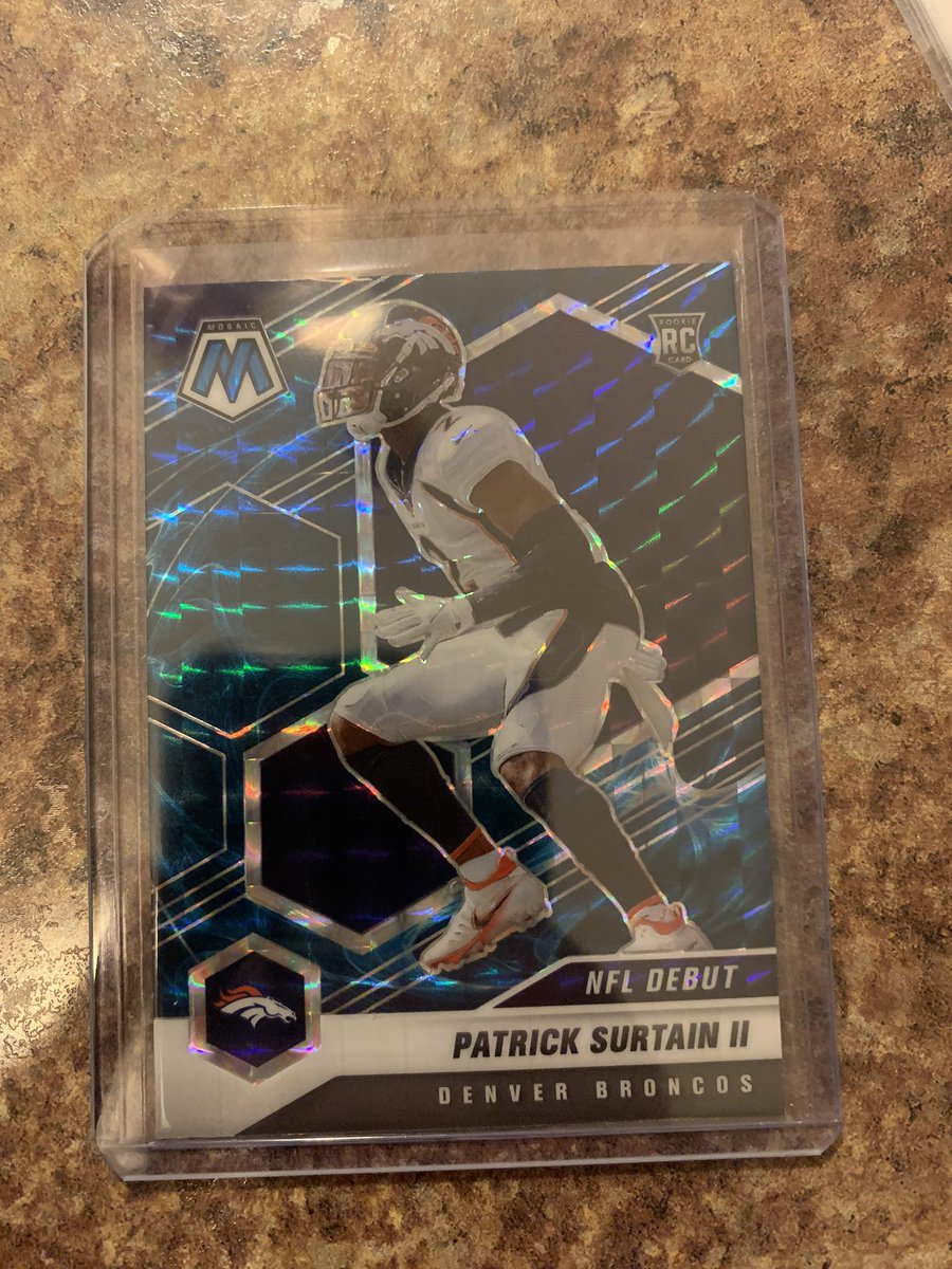 ZachsCardss's tweet photo. Patrick Surtain II 
Debut Genesis 
$64 shipped

@HobbyConnector @CardHobbyRTs @sports_sell @Hobby_Connect https://t.co/DKThDkI1CH