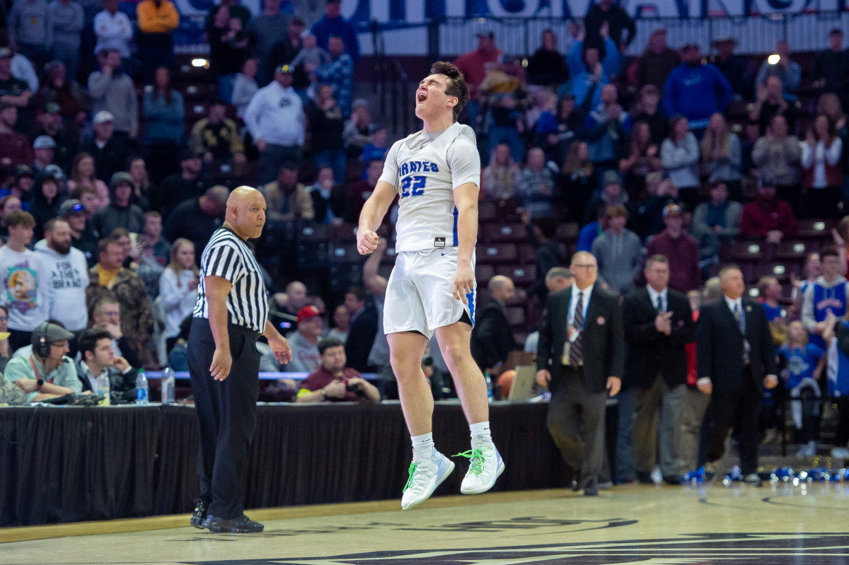 SBLive Missouri on Twitter "Garrett Davault helps lift Norwood to