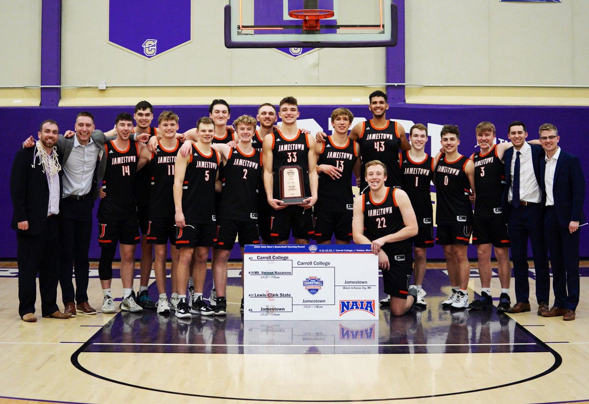 𝙆𝘼𝙉𝙎𝘼𝙎 𝘾𝙄𝙏𝙔 𝘽𝙊𝙐𝙉𝘿!

With a 73-66 win over Carroll, we advance from the Helena pod to our second straight Sweet Sixteen!

#JimmiePride | #LeadThePac