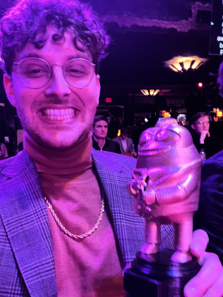 NathanStanz's tweet photo. Holy shit I did it https://t.co/1lswrlZj5R