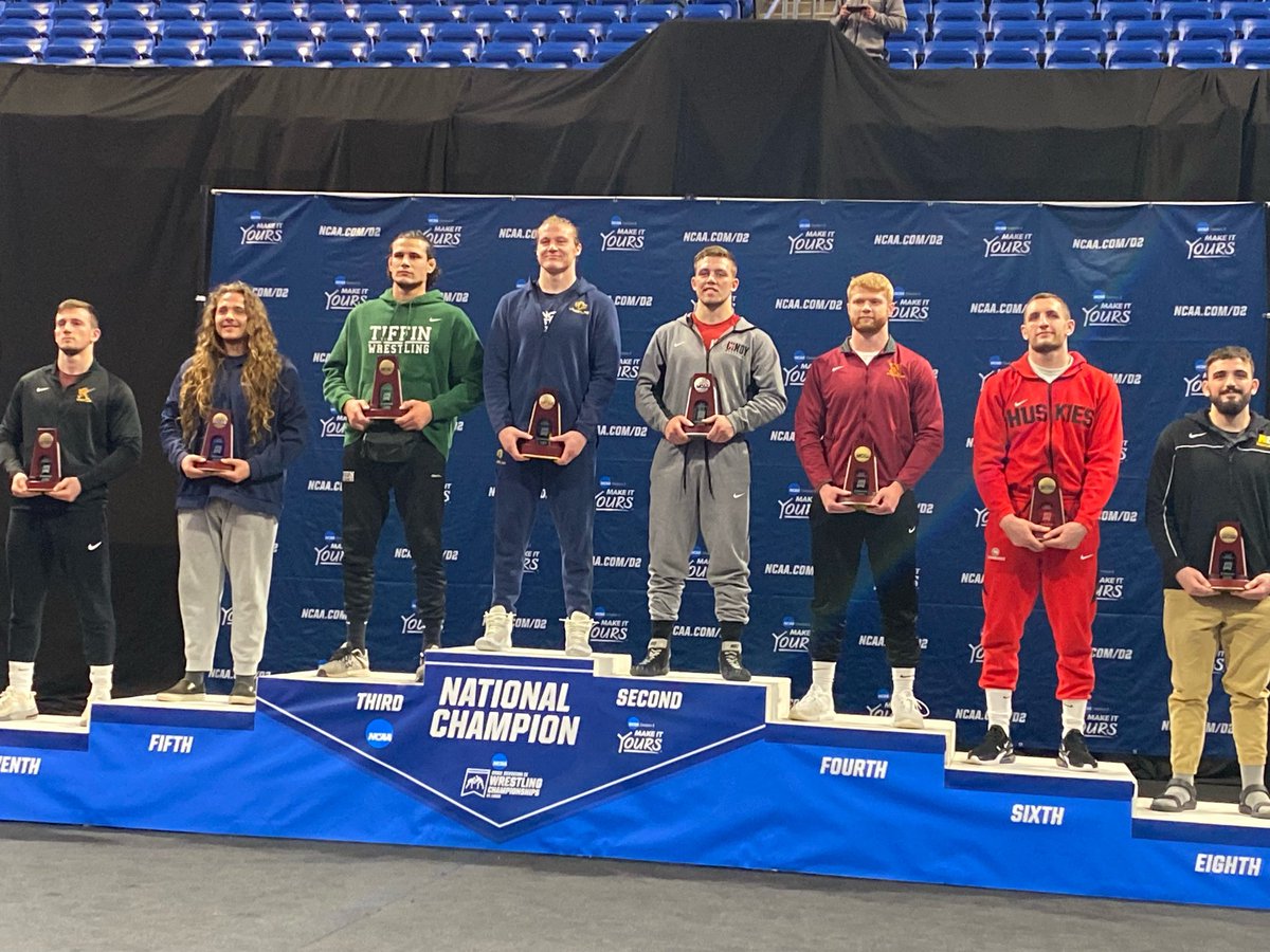 UIndyWrestling's tweet photo. 6️⃣TH as a team, 4️⃣ All-Americans

Highest Team Finish Ever ✔️
Tied most All-Americans Ever ✔️
2 National Finalists ✔️

#D2Wrestle #HoundsAtNCAAs https://t.co/3Qkbl8nu0Z