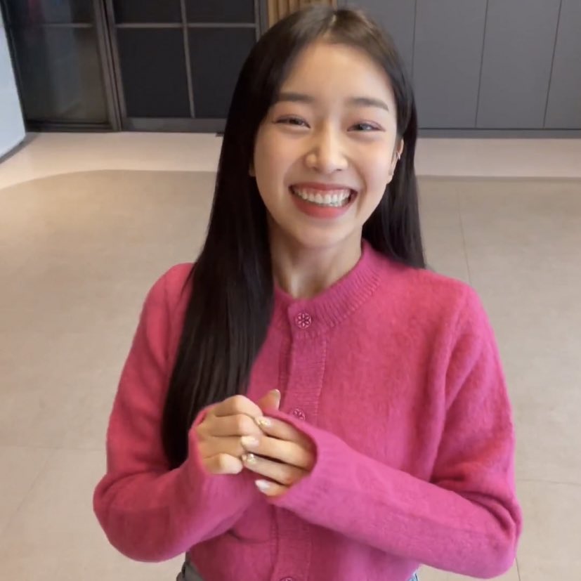 swithcafe's tweet photo. 해피배쑴데이❤️ https://t.co/OrMH7nu9bM
