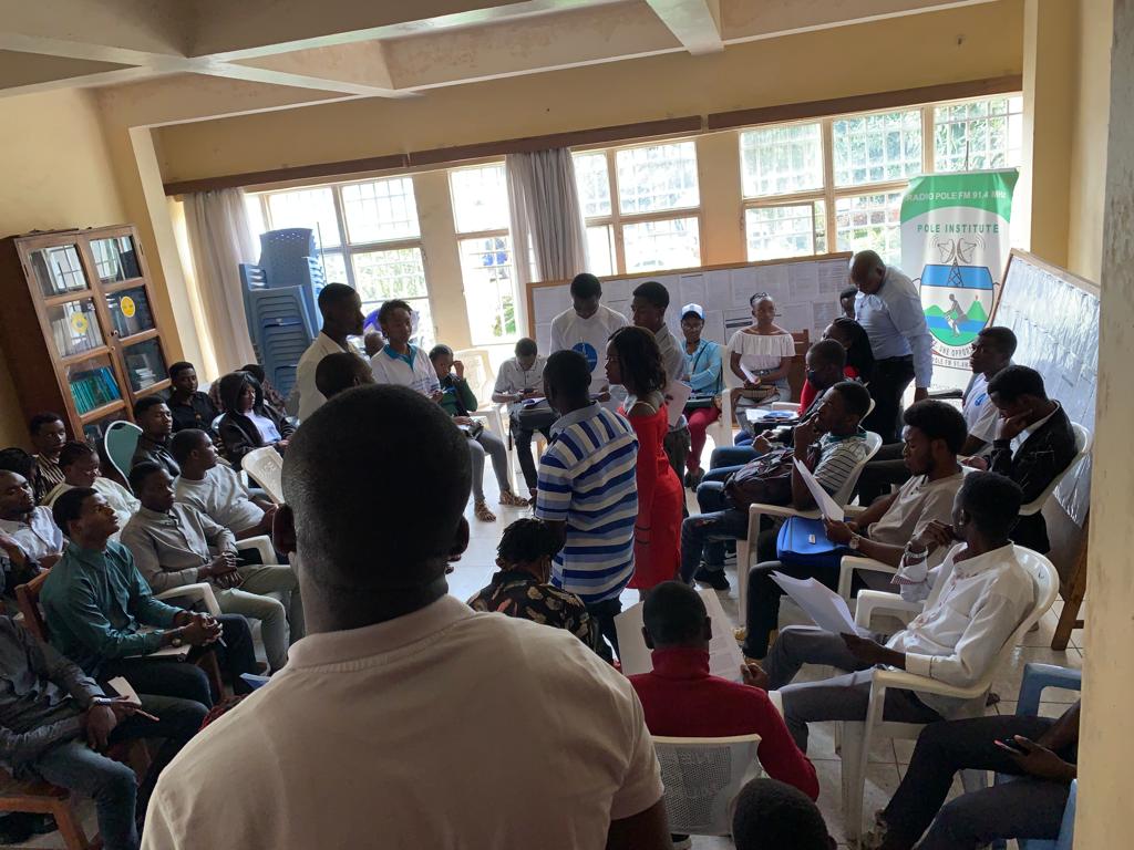 La parité homme-femme en RDC,vers quel ordre sociopolitique. C'est le thème qui a réuni les jeunes de #UniversitéAlternative samedi 13 mars 2022.