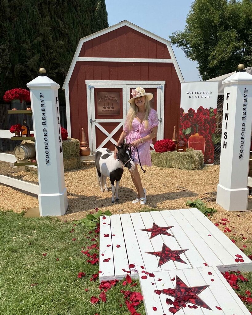 LocationConnect's tweet image. When your Mini Horse lands a TV Commercial for Kentucky Derby in your own backyard! Not only is Emmy a STAR she’s a HAM! instagr.am/p/CbB_mYzM0mb/