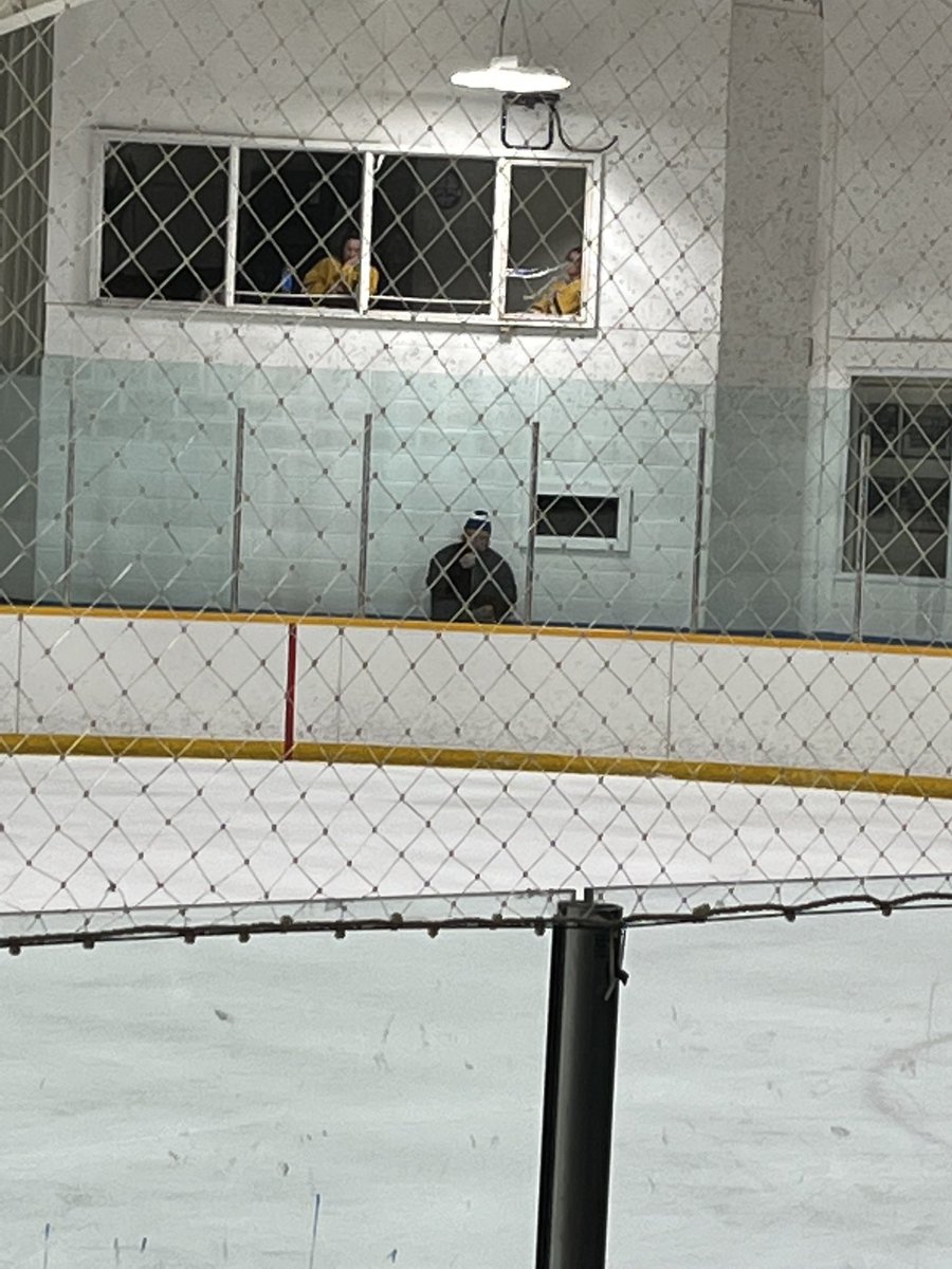 YHChiefs's tweet photo. @Dirtyshirtsca ๐๐We SAW you!! ๐
Glad to see you back at the BARN #FavoriteFanForLIFE
#ChiefFamily #WoodyFans https://t.co/SHgLj0MDVi