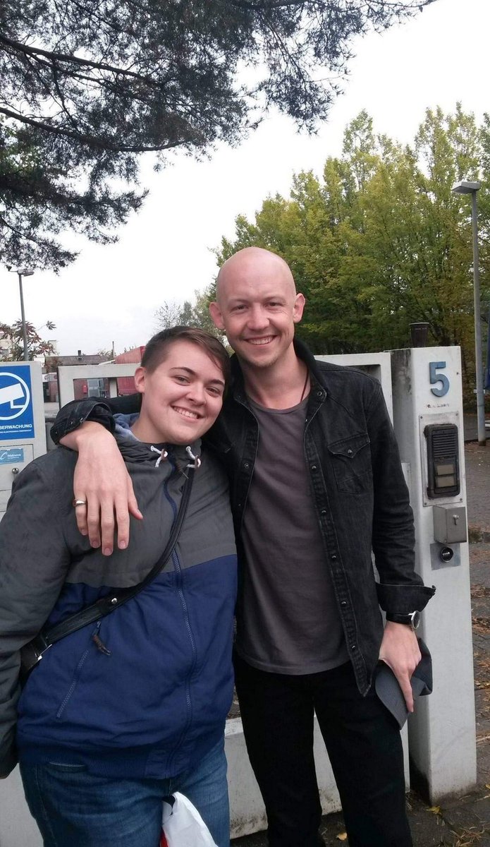 dadebz's tweet photo. My favourite band split up/stopped being a band last night and I absolutely don't know how to feel right now 😢 they saved my life, they made me the happiest person on earth &amp; now I know I will definitely never see them live again 😩 thank you for everything @TheFray #heliostour https://t.co/WgPLLBNkzb