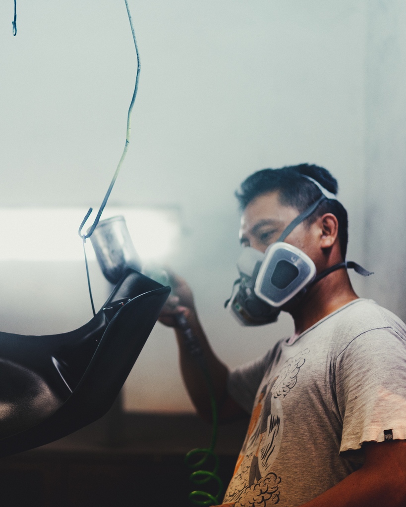 Deus Ex Machina Indonesia (@deusbali) on Twitter photo We've just spent the last couple of months building a special cub for a special client. Our Bengkel boys, <a href="/arwin46/">arwin sii jlex's</a> @simbe182 @jakrohin have invested a squillion hours in this.
Photo by <a href="/diditprasetyoa/">Didit Prasetyo Adiwibowo</a>
#deustemplemoments
#deustemplebikes
#inbenzinveritas We've just spent the last couple of months building a special cub for a special client. Our Bengkel boys, <a href="/arwin46/">arwin sii jlex's</a> @simbe182 @jakrohin have invested a squillion hours in this.
Photo by <a href="/diditprasetyoa/">Didit Prasetyo Adiwibowo</a>
#deustemplemoments
#deustemplebikes
#inbenzinveritas