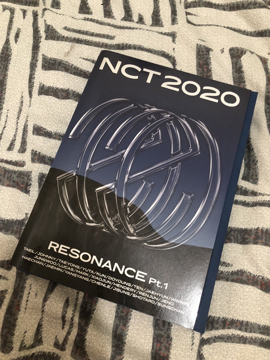 haetune's tweet photo. wts lfb exo nct albums onhand ph 
resonance past ver 
pb with poster 
condi : 9/10 (see photo for the minimal damage) 
250 (230 if payo) + pf and lsf
mop : gcash 
mod : sco, ggx 
⁃with freebies https://t.co/gsxTjbAnNs
