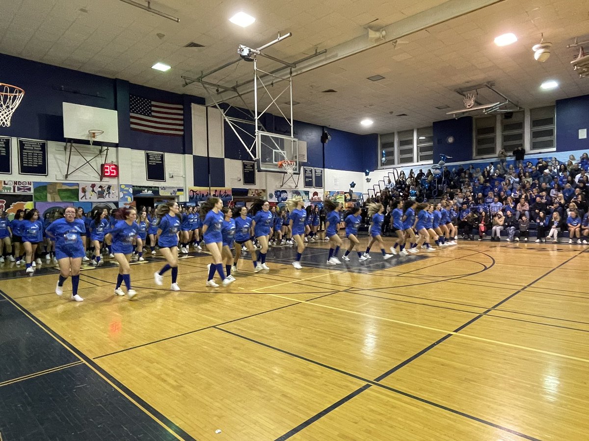 Sports Night 2022 in the books! An amazing &amp; fun night full of hard work and passion. Great job to both teams! <a href="/OHSSAO/">OHS Stdt Activities</a> <a href="/presti519/">Josephine</a>