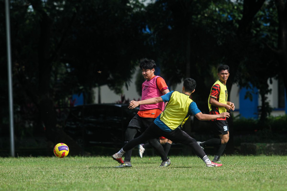 aldiagano's tweet image. Menolaktua