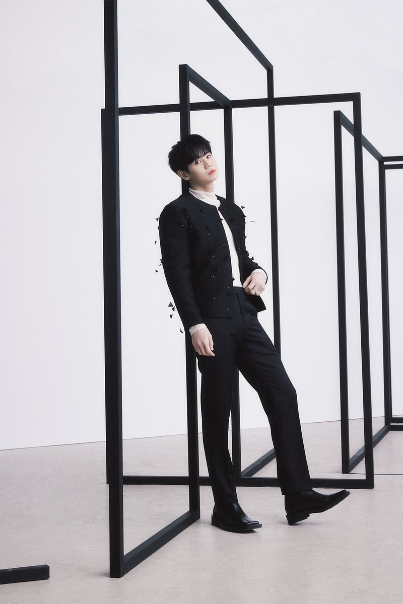 Highlight_AUent's tweet photo. HIGHLIGHT THE 1st FULL ALBUM [DAYDREAM] CONCEPT PHOTO 4. BEFORE THE DREAM Ver.
2022. 03. 21. 18:00

✔ https://t.co/kGAC99Rg0k

#하이라이트 #HIGHLIGHT #윤두준 #YOONDUJUN #양요섭 #YANGYOSEOP #이기광 #LEEGIKWANG #손동운 #SONDONGWOON #데이드림 #DAYDREAM https://t.co/Gis7OUDN4v