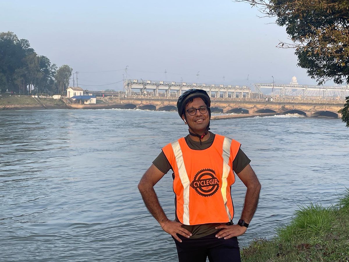 devoirtech's tweet photo. First Century ride Chandigarh to Ropar. Full on fun 🤩 Sometimes we ourselves don’t know what we are capable off 🙌 #cyclinglife #100kms #cyclegiri
#GRCIndia #GiantRidingClub #GiantIndia #GiantBicycleIndia #Giant #GiantBicycles
#Elementretail #cycling #cyclinglife #RideGiant https://t.co/aFsqiqZG0T