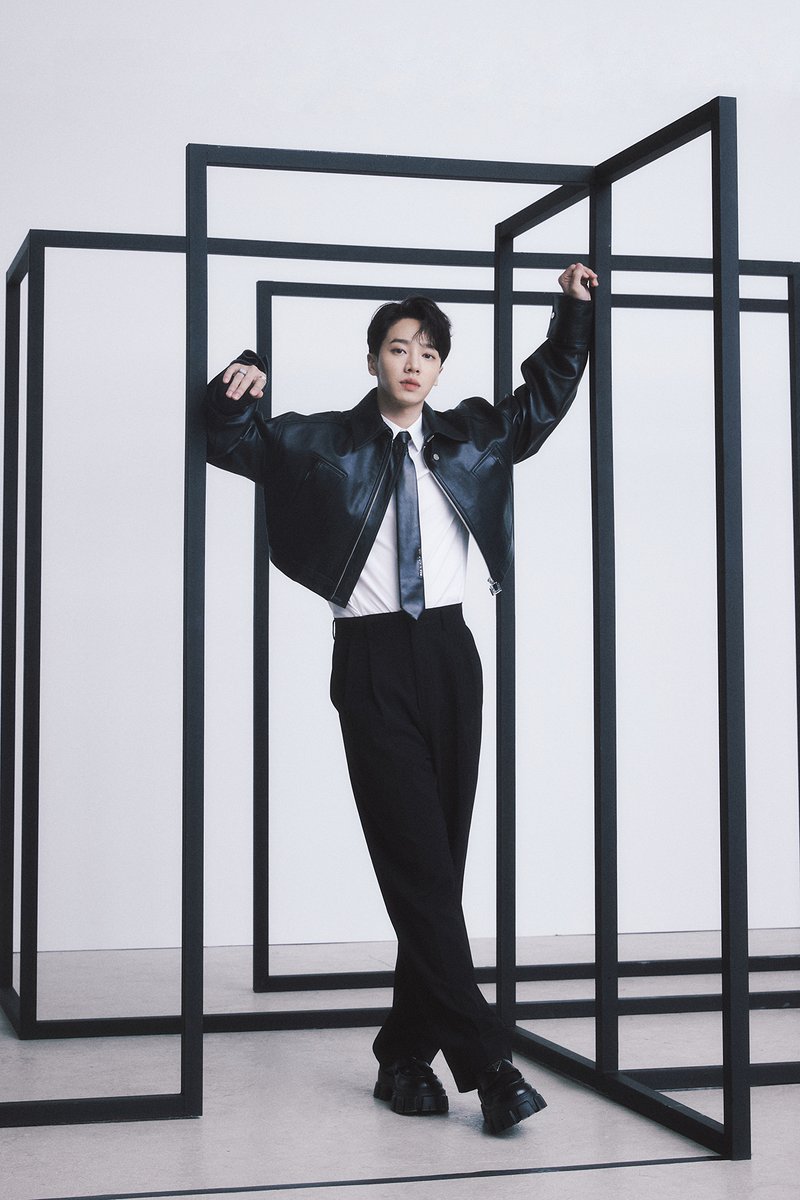 Highlight_AUent's tweet photo. HIGHLIGHT THE 1st FULL ALBUM [DAYDREAM] CONCEPT PHOTO 4. BEFORE THE DREAM Ver.
2022. 03. 21. 18:00

✔ https://t.co/kGAC99zF8M

#하이라이트 #HIGHLIGHT #윤두준 #YOONDUJUN #양요섭 #YANGYOSEOP #이기광 #LEEGIKWANG #손동운 #SONDONGWOON #데이드림 #DAYDREAM https://t.co/RpKXMDef5t