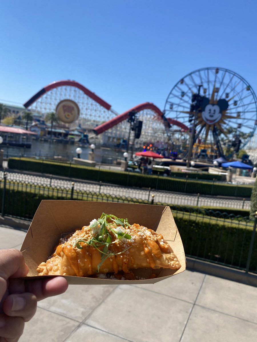 Classic Hits 103.7 tweet media