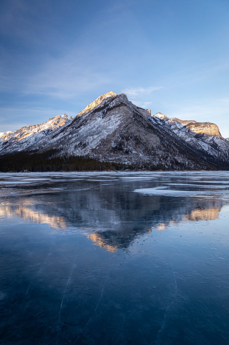 Some photos I have taken this year during the winter months in Alberta.

instagram.com/geoffpinkney/