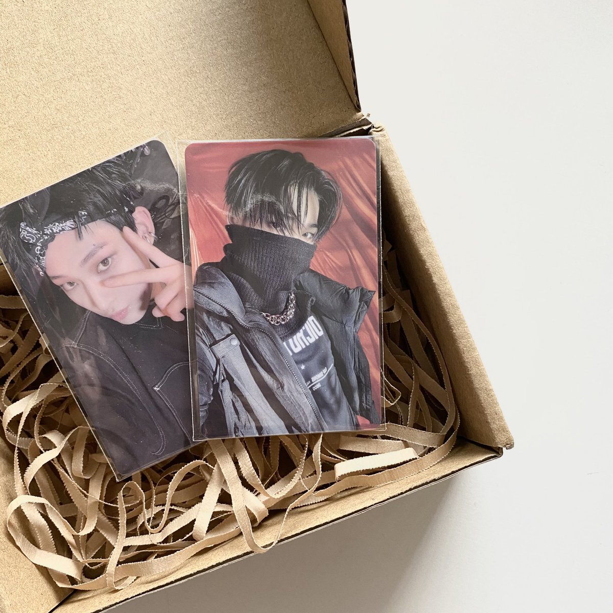 yunsunki's tweet photo. ꒰ today's mail : #frompocketz ꒱

🧺 ·˚ ༘ my sunki soundwave lucky draws arrived today~ thank you so much @pocketzdiary for bringing them home safely! https://t.co/k4aimFutbS