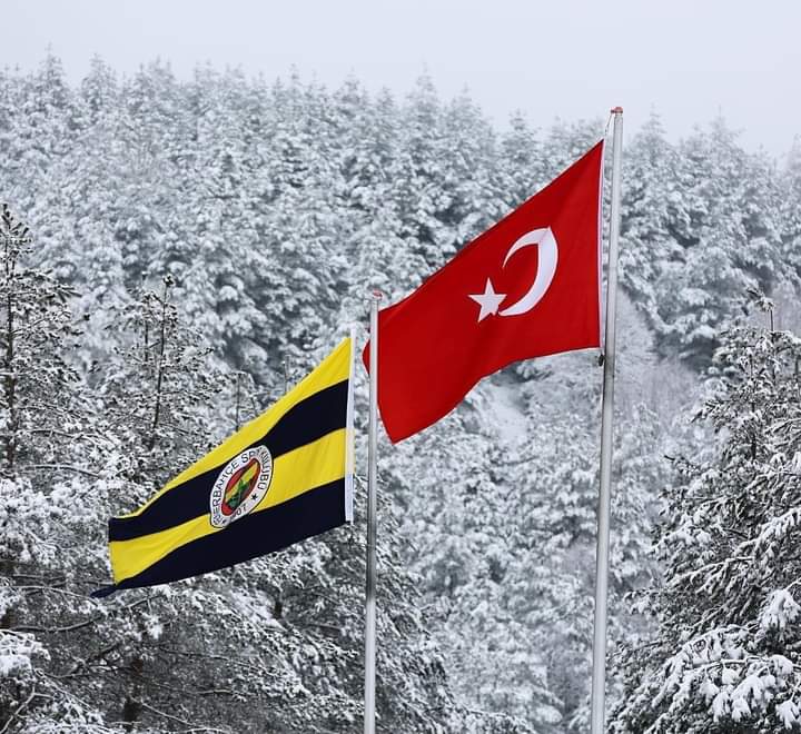 KFenerli81's tweet photo. GÜNAYDIN BÜYÜK FENERBAHÇE AİLESİ, HuzurLu √e Se√gi DoLu
Bir Gün Geçirmeniz DiLeğiyLe
🍃🌹MUTLU ❄PAZARLAR 🌹🍃
🌿          🌿🌼🌹🌿             🌹🌼🌿
 *¨¨˜GÜNAYDIN🇹🇷🇹🇷🇹🇷🇹🇷🇹🇷🇹🇷🌿🍀💛💙 https://t.co/E2HM54qhVh