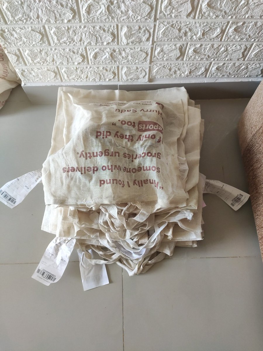 ArunBabu85's tweet photo. Dear @swiggy_in, I am a very happy #instamart customer. Love the products available and speed with which you deliver. But what do I do with these bags? #IMReviews #Swiggy @SwiggyInstamart https://t.co/qrZeNZqsHx