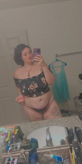 Goodnight 💚 https://t.co/1LgHnvl2oT<a href="/tag/squirt"class="tags"><span>#squirt</span></a><a href="/tag/chaturbate"class="tags"><span>#chaturbate</span></a><a href="/tag/sexworkers"class="tags"><span>#sexworkers</span></a><a href="/tag/onlyfansgirl"class="tags"><span>#onlyfansgirl</span></a>