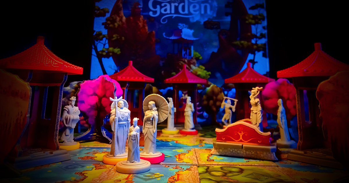 Taking a leisurely Sunday morning walk in the garden... Tang Garden, to be precise <a href="/luckyduckgames/">Lucky Duck Games</a>
<a href="/tgryphgames/">Thundergryph Games</a> 
Trying out Larry Schneider's card driven automa variant (-files on BGG) as I don't like the official solo game so much