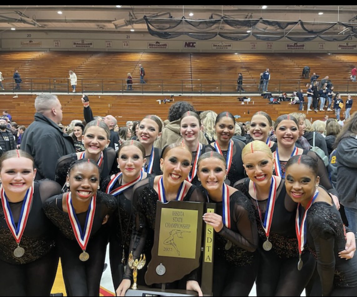 HUGE CONGRATS goes out to @kokomo_dance for their 2ND PLACE FINISH at State finals!! Way to represent🏆