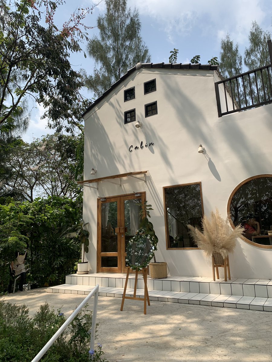 babysmmm's tweet photo. Calin cafe นครปฐม ร้านให���่กว้างและสวยมาก เป็นฟิลโฮมมี่ในบ้านสวน ดีมากก 🍃 @aroii #อร่อยบอกต่อ #รีวิวคาเฟ่ #คาเฟ่กรุงเทพ https://t.co/i5j0gkKNBE