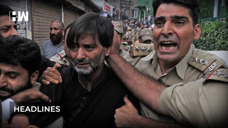 MadhavSharma's tweet photo. Left: Monster Yasin Malik was called a “youth icon” during Congress’s rule. 

Right: Monster Yasin Malik was dragged to jail by the @narendramodi government. 

I don’t think I need to add anything more than this. https://t.co/MW61045fbB