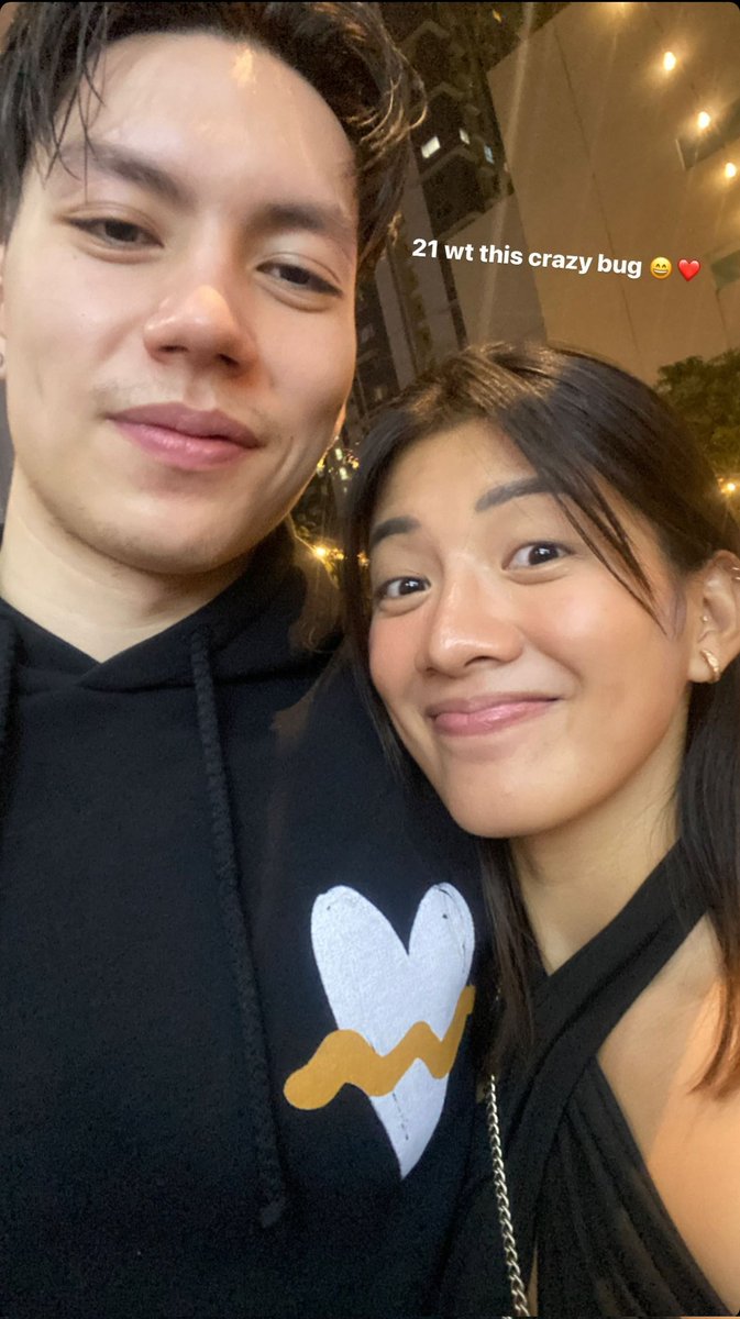 kkdwightfam's tweet photo. Happy Sunday the 13th KKDWIGHT FAM 😍
Happy Monthsary @KiannaDy @dram0s_ 😘🥰

📸 KiannaDy IGs https://t.co/4JWoNiqXe1