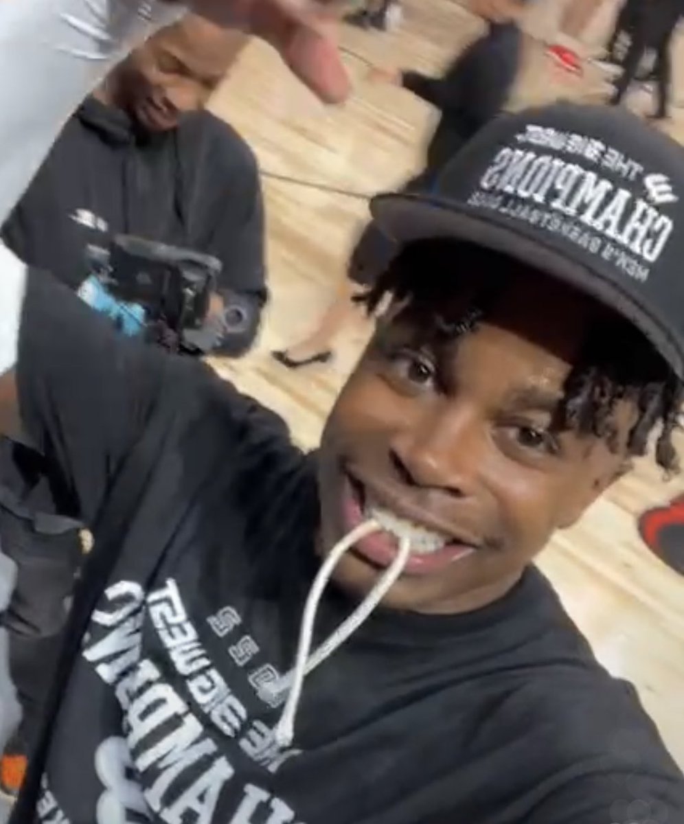 Said this when he was coming out of high school.. <a href="/LJWrightsell/">Latrell Wrightsell Jr</a> best skill is that he impacts winning!! Handled pressure &amp; double teams with ease all night, came up with every loose ball, hit big shots, elite defensively &amp; big 1on1 stops down the stretch! Lil bro going dancing🕺🏼