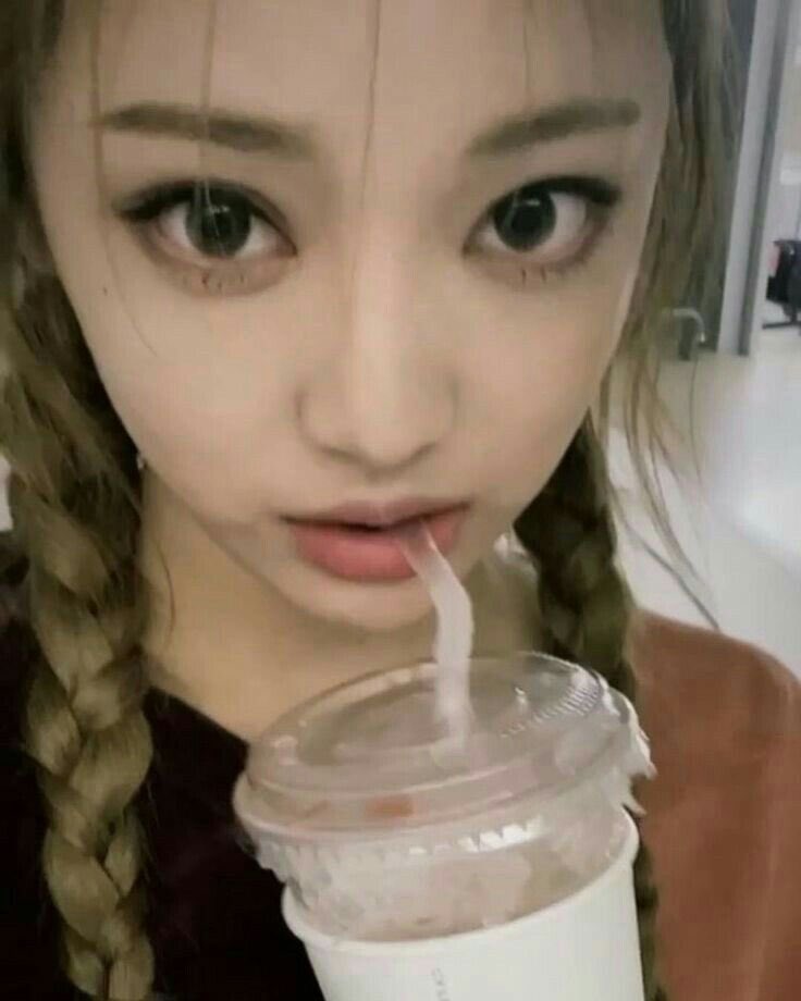 gusto mo? kiss muna /j