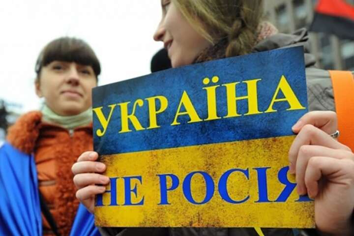 irinkapara's tweet photo. #UkraineRussianWar
#StopRussia
#Ukraineinvincible
Нацисти 80 років тому - це рашисти зараз. Як так можна вірити в брехню одного старого наляканого маразматика?🤯🤯🤯
Люди, ви взагалі люди? Схаменіться і йдіть геть з нашої землі. Україна не росія! https://t.co/CnVbczb9p5