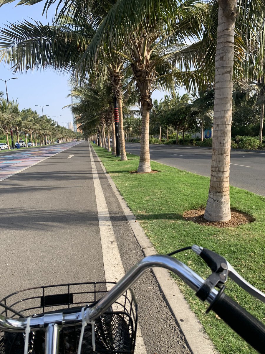 s__ara20's tweet photo. بداية يوم جميله 🤍🤍 https://t.co/aXfSzYOIhS