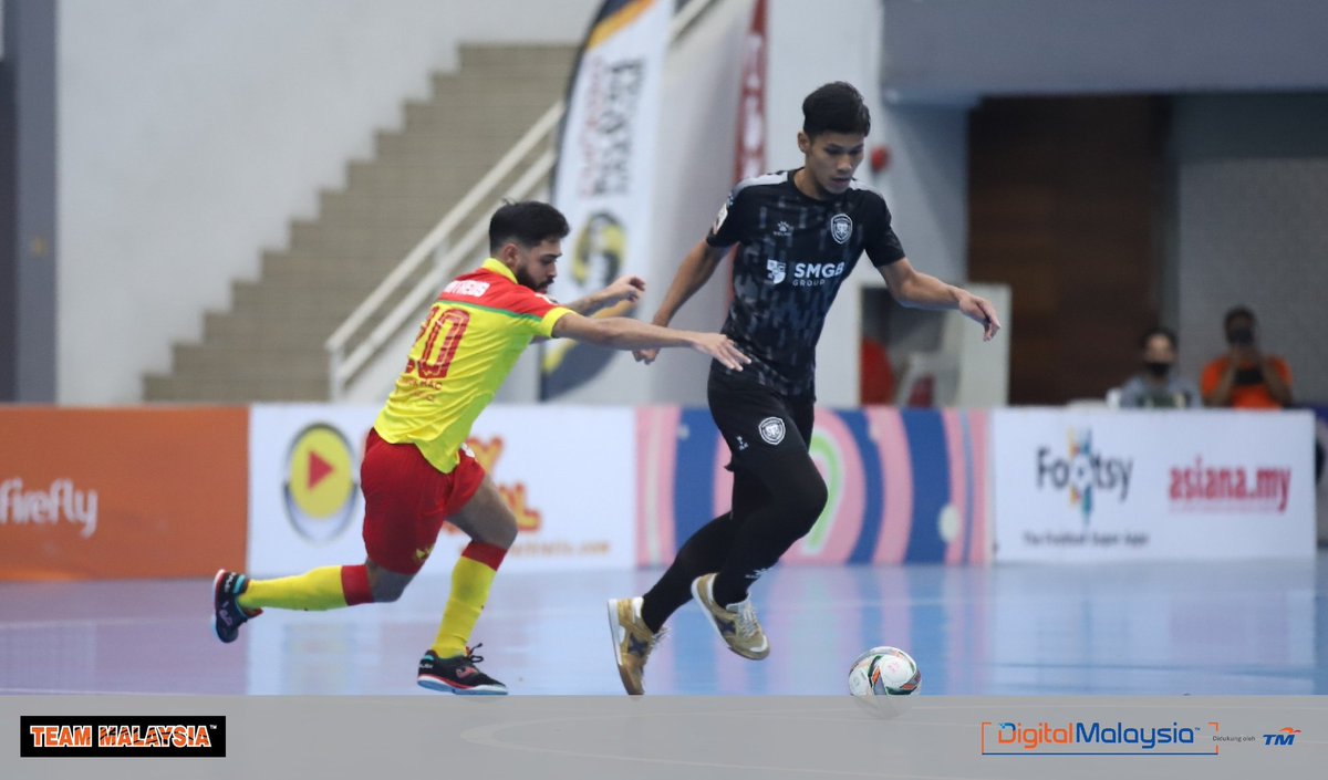 UnifiSports's tweet photo. Keputusan separuh masa #MPFL2022:
Selangor MAC 1-0 Pahang Rangers
Sengit di separuh masa pertama Selangor mendahului ketika ini dengan jaringan Azri Rahman. #KamiTeamMalaysia https://t.co/Y0qip8CayM